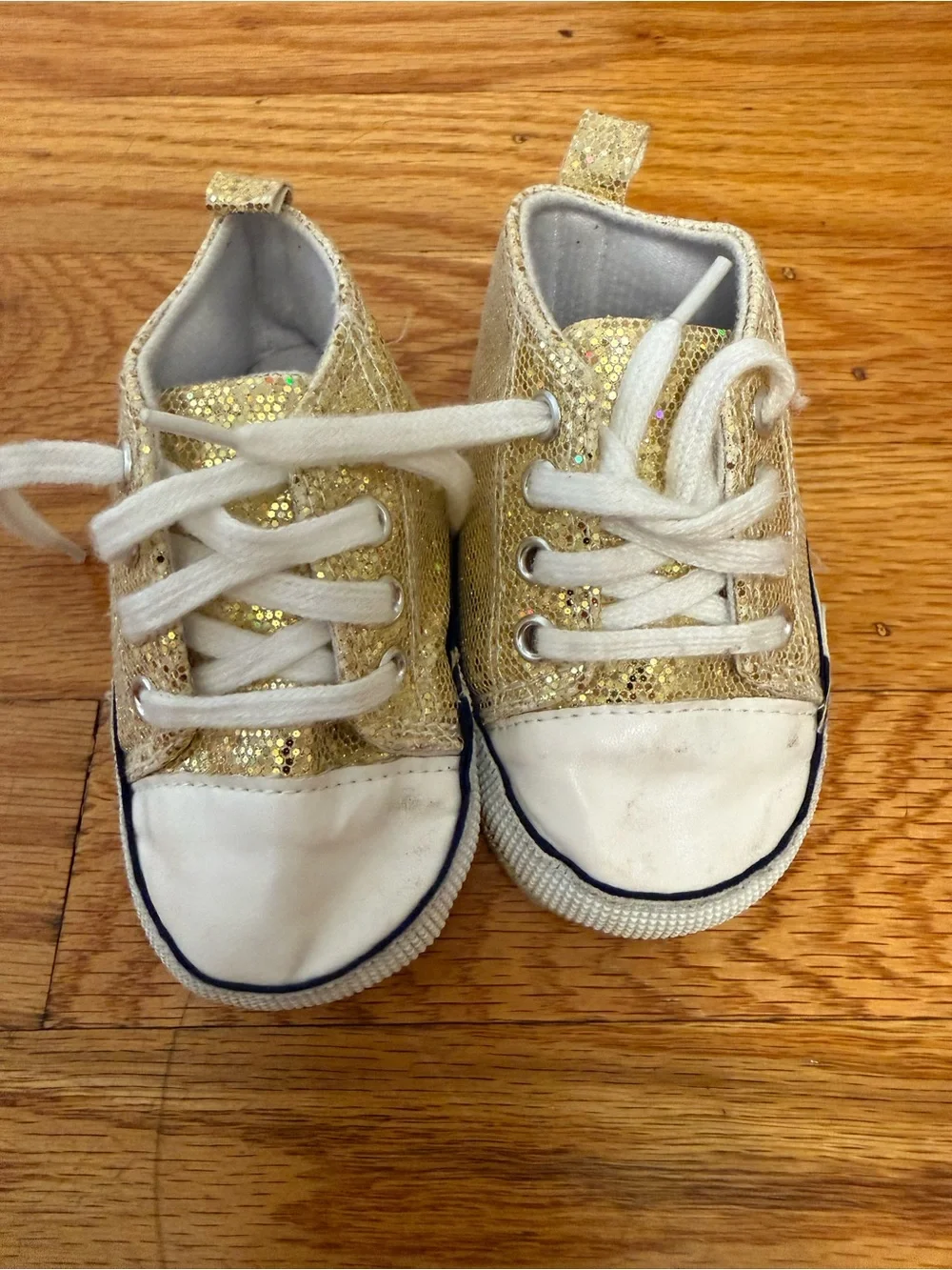 Source Unknown gold glitter